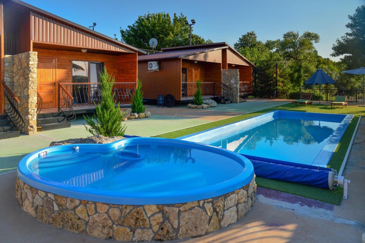 Holiday Village Katrin Nova Kakhovka Εξωτερικό φωτογραφία