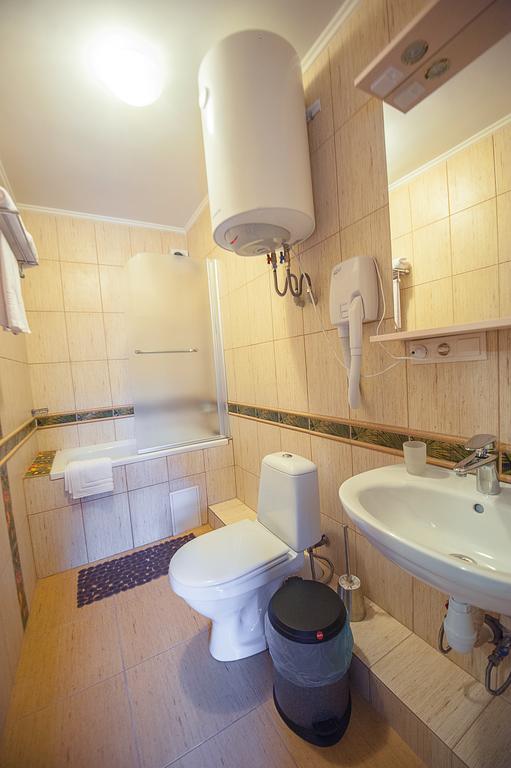 Holiday Village Katrin Nova Kakhovka Δωμάτιο φωτογραφία